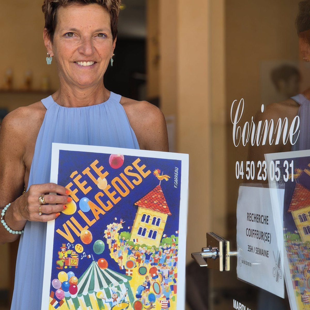 Coiffure Relax présente l'affiche 2026 de la Fête Villageoise