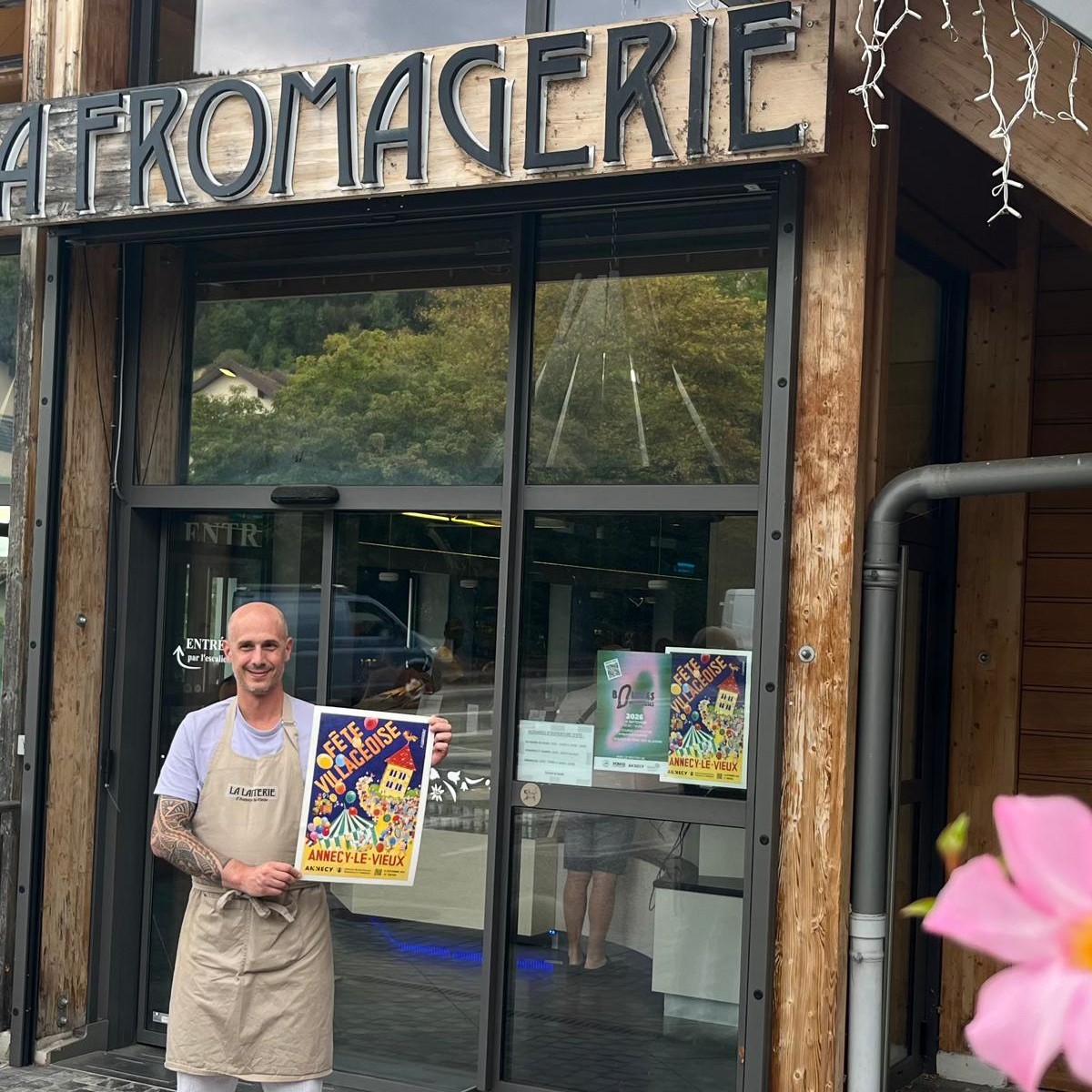 La Laiterie d'Annecy-le-Vieux pr&eacute;sente l'affiche 2026 de la F&ecirc;te Villageoise